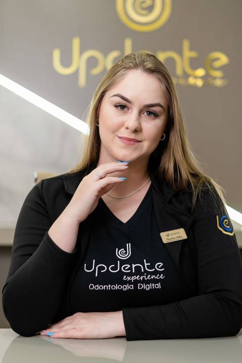 fotografo-em-osorio-felipe-lopes-fotografia-ensaio-empresarial-clinica-dentaria-updente-em-capao-da-canoa-ensaio-corporativo-de-equipe-em-clinica'