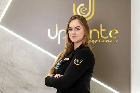 fotografo-em-osorio-felipe-lopes-fotografia-ensaio-empresarial-clinica-dentaria-updente-em-capao-da-canoa-ensaio-corporativo-de-equipe-em-clinica'