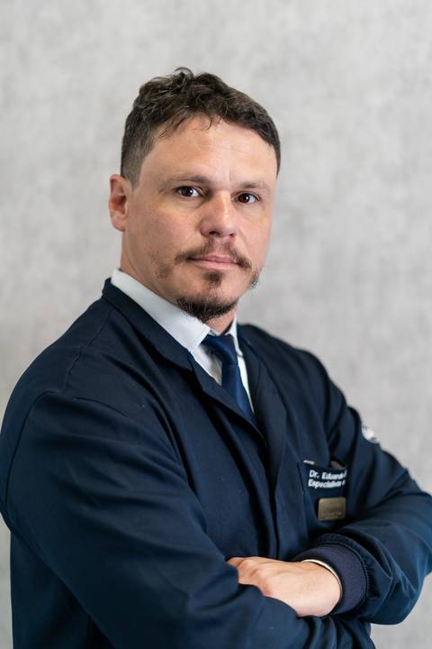 fotografo-em-osorio-felipe-lopes-fotografia-ensaio-empresarial-clinica-dentaria-updente-em-capao-da-canoa-ensaio-corporativo-de-equipe-em-clinica'