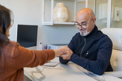felipe-lopes-fotografia-fotografo-em-osorio-ensaio-empresarial-clinica-medica-apf-med-em-capao-da-canoa-ensaio-corporativo-de-equipe'