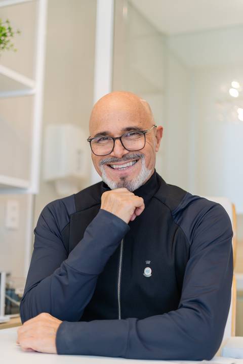 felipe-lopes-fotografia-fotografo-em-osorio-ensaio-empresarial-clinica-medica-apf-med-em-capao-da-canoa-ensaio-corporativo-de-equipe'