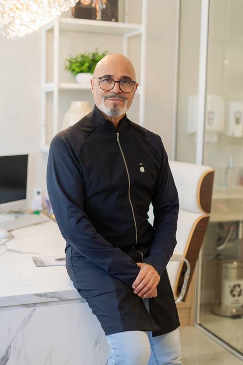 felipe-lopes-fotografia-fotografo-em-osorio-ensaio-empresarial-clinica-medica-apf-med-em-capao-da-canoa-ensaio-corporativo-de-equipe'