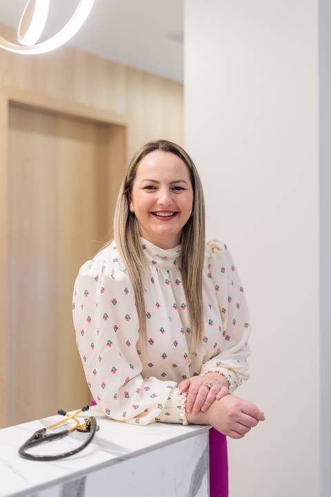 felipe-lopes-fotografia-fotografo-em-osorio-ensaio-empresarial-clinica-medica-apf-med-em-capao-da-canoa-ensaio-corporativo-de-equipe'