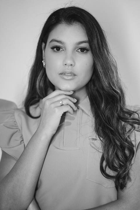 felipe-lopes-fotografia-fotografo-em-osorio-ensaio-empresarial-fonodiologa-ensaio-em-consultorio-clinica'