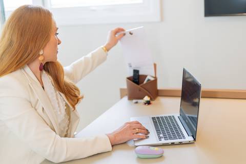 felipe-lopes-fotografia-fotografo-em-osorio-ensaio-empresarial-dra-luisa-hoerde-dermatologista-hospital-life-plus-em-xangri-la-capao-da-canoa'