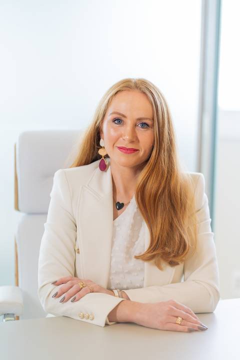 felipe-lopes-fotografia-fotografo-em-osorio-ensaio-empresarial-dra-luisa-hoerde-dermatologista-hospital-life-plus-em-xangri-la-capao-da-canoa'