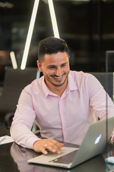 felipe-lopes-fotografia-fotografo-em-osorio-ensaio-empresarial-imobiliaria-de-capao-da-canoa-fotos-de-equipe'