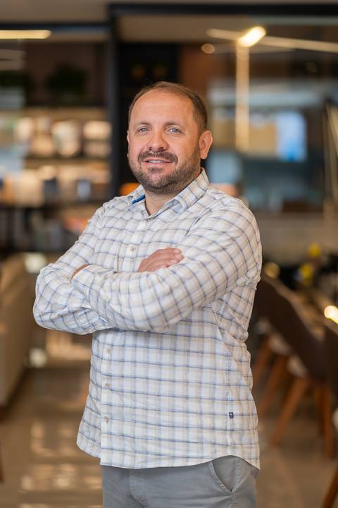 felipe-lopes-fotografia-fotografo-em-osorio-ensaio-empresarial-imobiliaria-de-capao-da-canoa-fotos-de-equipe'