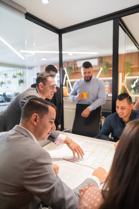 felipe-lopes-fotografia-fotografo-em-osorio-ensaio-empresarial-imobiliaria-de-capao-da-canoa-fotos-de-equipe'