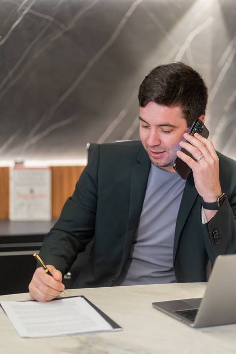 felipe-lopes-fotografia-fotografo-em-osorio-ensaio-empresarial-imobiliaria-de-capao-da-canoa-fotos-de-equipe'