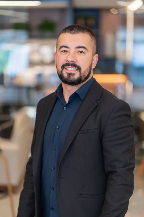 felipe-lopes-fotografia-fotografo-em-osorio-ensaio-empresarial-imobiliaria-de-capao-da-canoa-fotos-de-equipe'