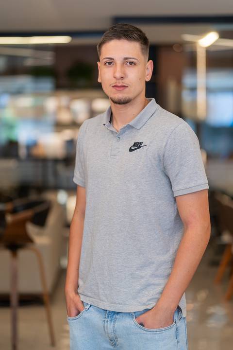 felipe-lopes-fotografia-fotografo-em-osorio-ensaio-empresarial-imobiliaria-de-capao-da-canoa-fotos-de-equipe'