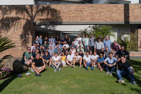 felipe-lopes-fotografia-fotografo-em-osorio-evento-de-residentes-de-ortopedia-encontro-de-medicos-happy-hour-churrasco-no-por-do-sol-em-eldorado-do-sul'