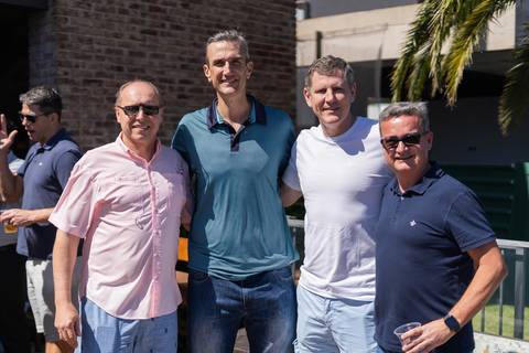 felipe-lopes-fotografia-fotografo-em-osorio-evento-de-residentes-de-ortopedia-encontro-de-medicos-happy-hour-churrasco-no-por-do-sol-em-eldorado-do-sul'