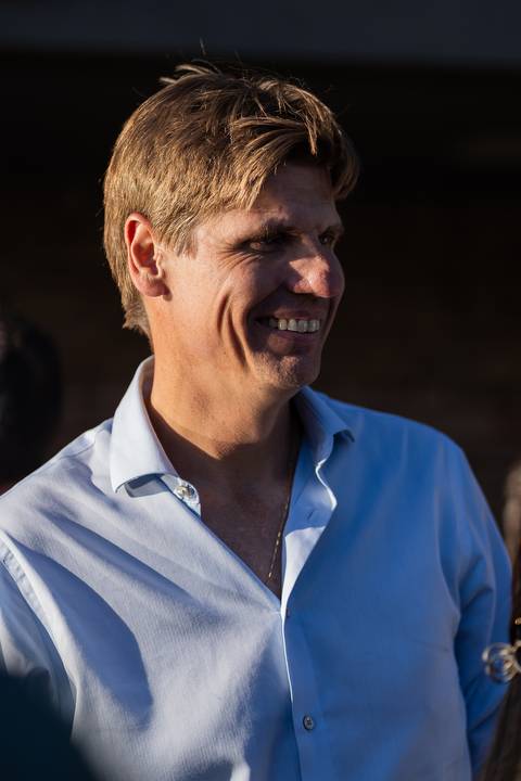 felipe-lopes-fotografia-fotografo-em-osorio-evento-de-residentes-de-ortopedia-encontro-de-medicos-happy-hour-churrasco-no-por-do-sol-em-eldorado-do-sul'