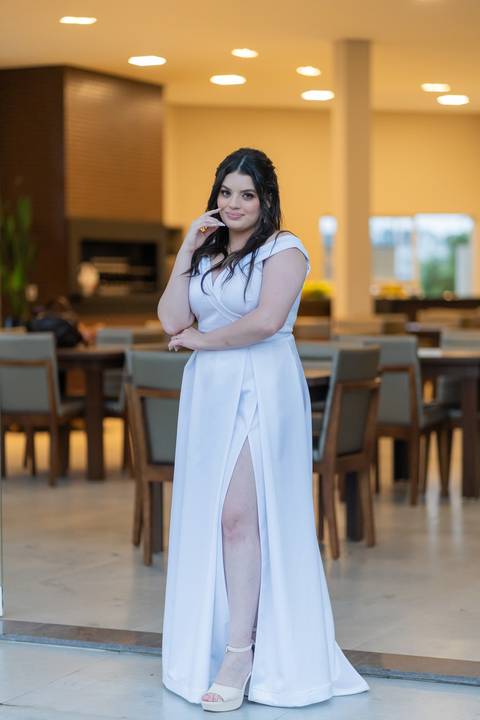 felipe-lopes-fotografia-fotografo-em-osorio-casamento-pre-wedding-ensaio-antes-da-recepcao-de-convidados-em-capao-da-canoa-fotos-da-noiva'