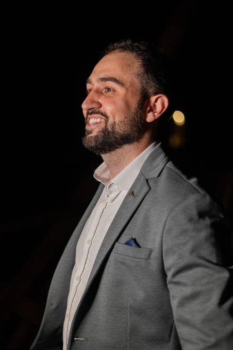 felipe-lopes-fotografia-fotografo-em-osorio-casamento-pre-wedding-ensaio-antes-da-recepcao-de-convidados-em-capao-da-canoa-fotos-noturnas-externas-na-chuva'