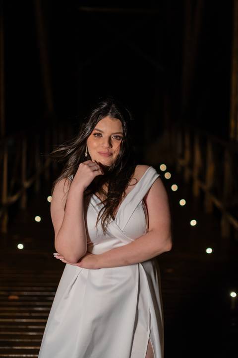 felipe-lopes-fotografia-fotografo-em-osorio-casamento-pre-wedding-ensaio-antes-da-recepcao-de-convidados-em-capao-da-canoa-fotos-noturnas-externas-na-chuva'