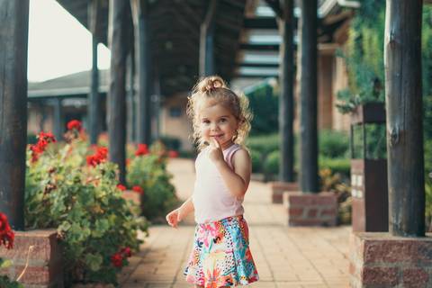 felipe-lopes-fotografia-fotografo-em-osorio-ensaio-de-familia-no-hotel-estribo-em-santo-antonio-da-patrulha-ensaio-na-natureza-espontaneo-piquinique-banho-de-mangueira'