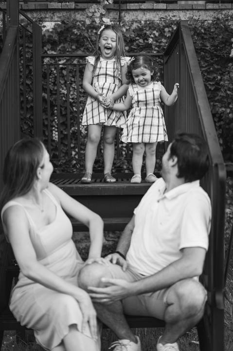 felipe-lopes-fotografia-fotografo-em-osorio-ensaio-de-familia-com-criancas-externo-na-natureza-espontaneo-divertido-brincadeiras-no-hotel-estribo-em-santo-antonio-da-patrulha-RS'