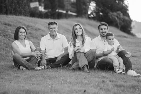 felipe-lopes-fotografia-fotografo-em-osorio-ensaio-de-familia-externo-na-natureza-espontaneo-natural-com-crianca-no-hotel-estribo-em-santo-antonio-da-patrulha-RS'