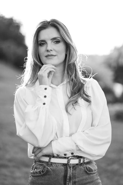 felipe-lopes-fotografia-fotografo-em-osorio-ensaio-de-familia-externo-na-natureza-espontaneo-natural-com-crianca-no-hotel-estribo-em-santo-antonio-da-patrulha-RS'