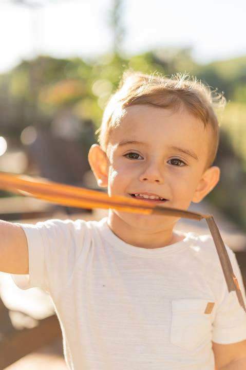 felipe-lopes-fotografia-fotografo-em-osorio-ensaio-de-familia-externo-na-natureza-espontaneo-natural-com-crianca-no-hotel-estribo-em-santo-antonio-da-patrulha-RS'