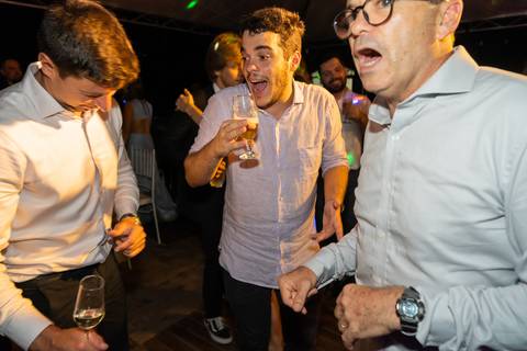 felipe-lopes-fotografia-fotografo-em-osorio-festa-de-formatura-de-medicina-veterinaria-em-osorio-RS-fotos-espontaneas'