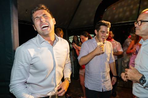 felipe-lopes-fotografia-fotografo-em-osorio-festa-de-formatura-de-medicina-veterinaria-em-osorio-RS-fotos-espontaneas'