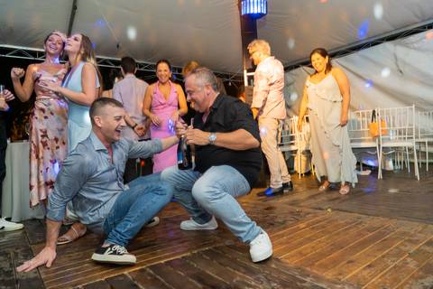 felipe-lopes-fotografia-fotografo-em-osorio-festa-de-formatura-de-medicina-veterinaria-em-osorio-RS-fotos-espontaneas'