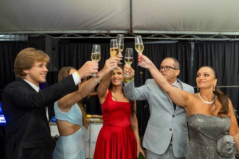 felipe-lopes-fotografia-fotografo-em-osorio-festa-de-formatura-de-medicina-veterinaria-em-osorio-RS-fotos-espontaneas'