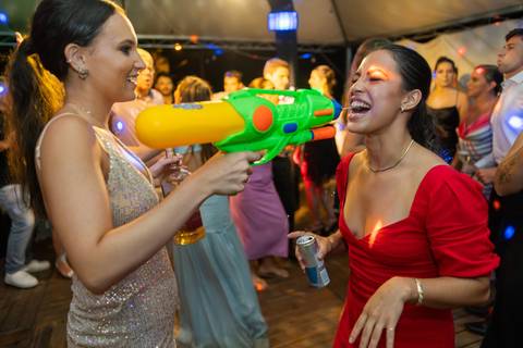 felipe-lopes-fotografia-fotografo-em-osorio-festa-de-formatura-de-medicina-veterinaria-em-osorio-RS-fotos-espontaneas'