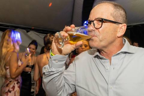 felipe-lopes-fotografia-fotografo-em-osorio-festa-de-formatura-de-medicina-veterinaria-em-osorio-RS-fotos-espontaneas'