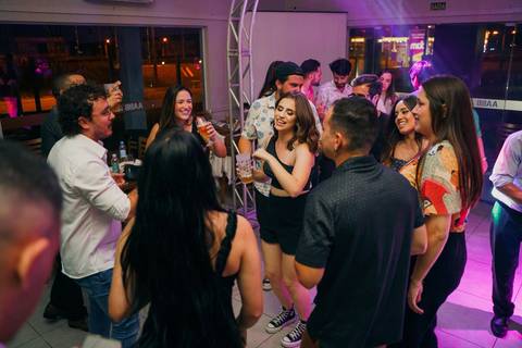 felipe-lopes-fotografia-fotografo-em-osorio-festa-de-formatura-biomedicina-em-osorio-fotos-espontaneas-balada'