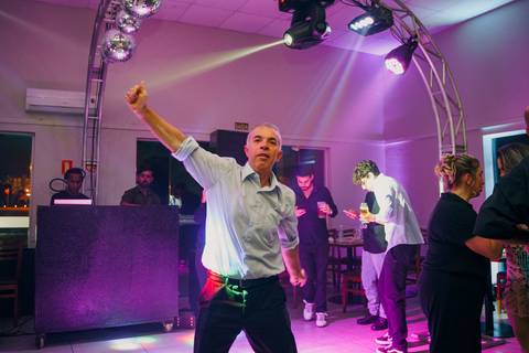 felipe-lopes-fotografia-fotografo-em-osorio-festa-de-formatura-biomedicina-em-osorio-fotos-espontaneas-balada'