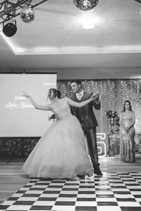 felipe-lopes-fotografia-fotografo-em-osorio-festa-de-15-anos-debutante-em-tramandai-rio-grande-do-sul-valsa'