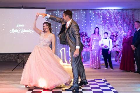 felipe-lopes-fotografia-fotografo-em-osorio-festa-de-15-anos-debutante-em-tramandai-rio-grande-do-sul-valsa'