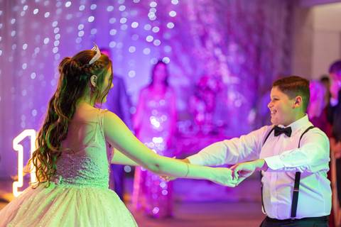 felipe-lopes-fotografia-fotografo-em-osorio-festa-de-15-anos-debutante-em-tramandai-rio-grande-do-sul-valsa'