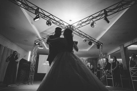 felipe-lopes-fotografia-fotografo-em-osorio-festa-de-15-anos-debutante-em-tramandai-rio-grande-do-sul-valsa'