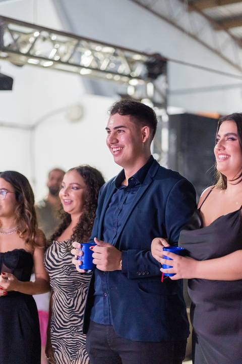 felipe-lopes-fotografia-fotografo-em-osorio-festa-de-formatura-de-faculdade-do-curso-sistemas-de-informacao-em-osorio-rio-grande-do-sul'