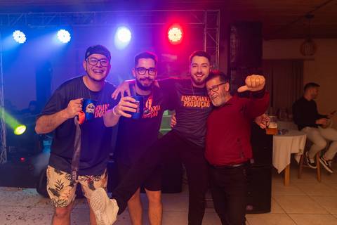 felipe-lopes-fotografia-fotografo-em-osorio-festa-de-formatura-de-faculdade-de-dois-formandos-do-curso-de-engenharia-de-producao-da-universidade-furg-em-santo-antonio-da-patrulha-rio-grande-do-sul'