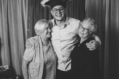 felipe-lopes-fotografia-fotografo-em-osorio-festa-de-formatura-de-faculdade-de-dois-formandos-do-curso-de-engenharia-de-producao-da-universidade-furg-em-santo-antonio-da-patrulha-rio-grande-do-sul'