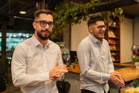 felipe-lopes-fotografia-fotografo-em-osorio-festa-de-formatura-de-faculdade-de-dois-formandos-do-curso-de-engenharia-de-producao-da-universidade-furg-em-santo-antonio-da-patrulha-rio-grande-do-sul'