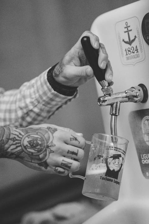 felipe-lopes-fotografia-fotografo-em-osorio-festa-de-formatura-de-faculdade-de-dois-formandos-do-curso-de-engenharia-de-producao-da-universidade-furg-em-santo-antonio-da-patrulha-rio-grande-do-sul'