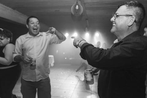 felipe-lopes-fotografia-fotografo-em-osorio-festa-de-formatura-de-faculdade-de-dois-formandos-do-curso-de-engenharia-de-producao-da-universidade-furg-em-santo-antonio-da-patrulha-rio-grande-do-sul'