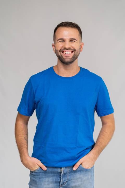 felipe-lopes-fotografia-fotografo-em-osorio-ensaio-empresarial-de-socios-homens-de-empresa-de-co-working-nuvem-espaco-criativo-retratos-corporativos-em-estudio'