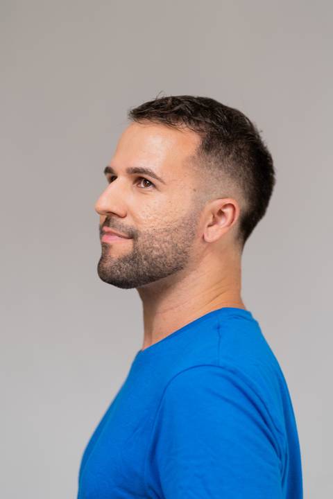 felipe-lopes-fotografia-fotografo-em-osorio-ensaio-empresarial-de-socios-homens-de-empresa-de-co-working-nuvem-espaco-criativo-retratos-corporativos-em-estudio'