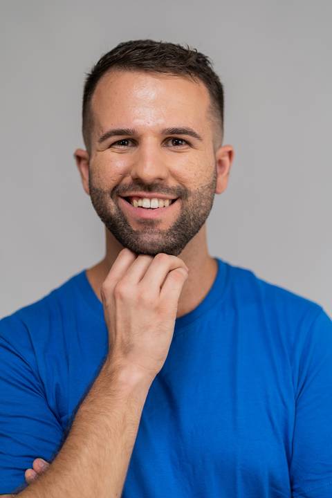 felipe-lopes-fotografia-fotografo-em-osorio-ensaio-empresarial-de-socios-homens-de-empresa-de-co-working-nuvem-espaco-criativo-retratos-corporativos-em-estudio'