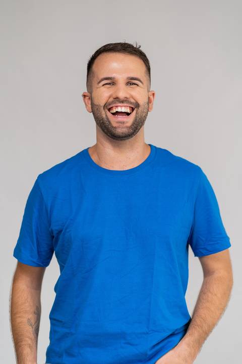 felipe-lopes-fotografia-fotografo-em-osorio-ensaio-empresarial-de-socios-homens-de-empresa-de-co-working-nuvem-espaco-criativo-retratos-corporativos-em-estudio'