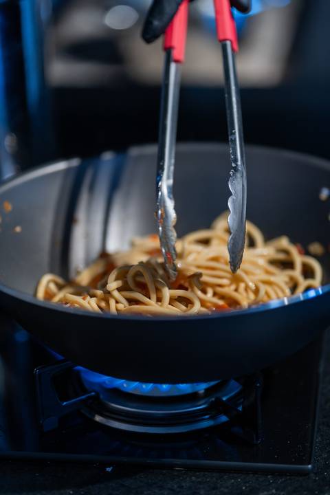 felipe-lopes-fotografia-fotografo-em-osorio-ensaio-empresarial-de-marca-de-comida-massas-famigliare-fotos-para-acervo-criacao-de-conteudo-nas-redes'
